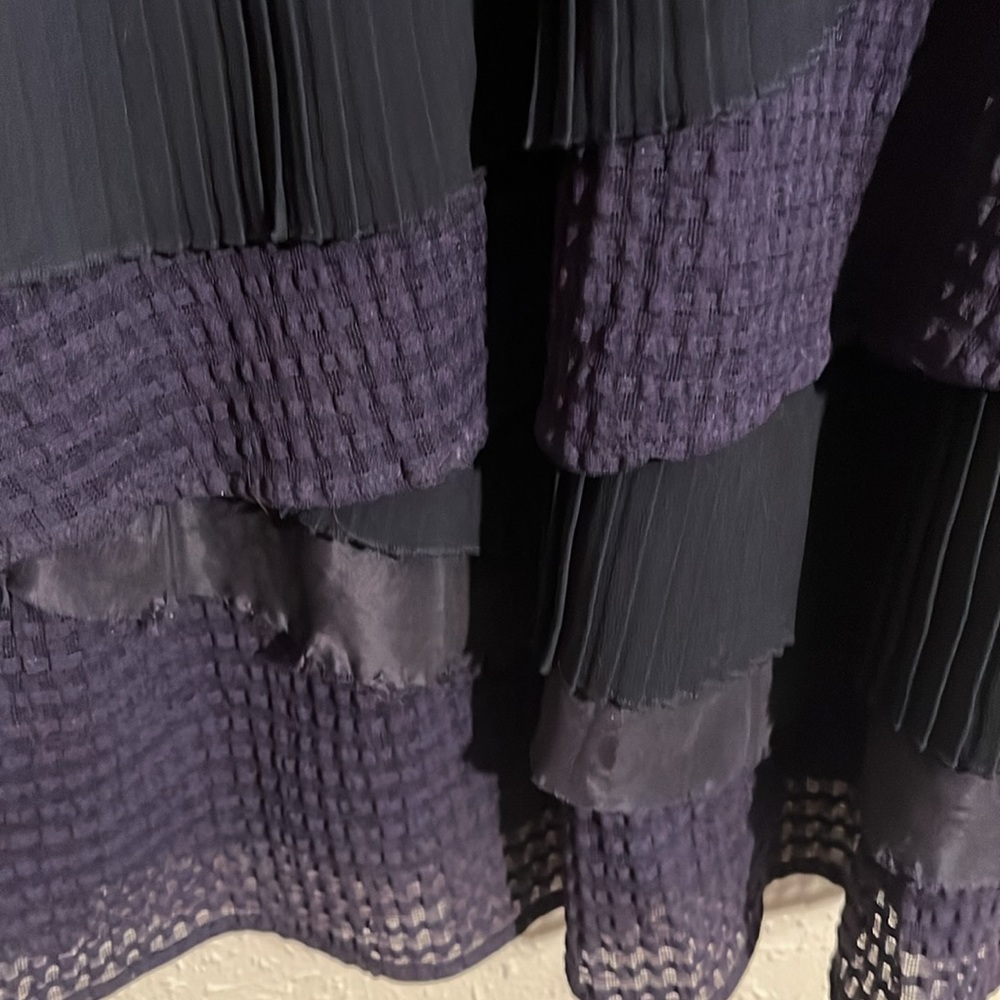 Dress - Picture 4 of 12